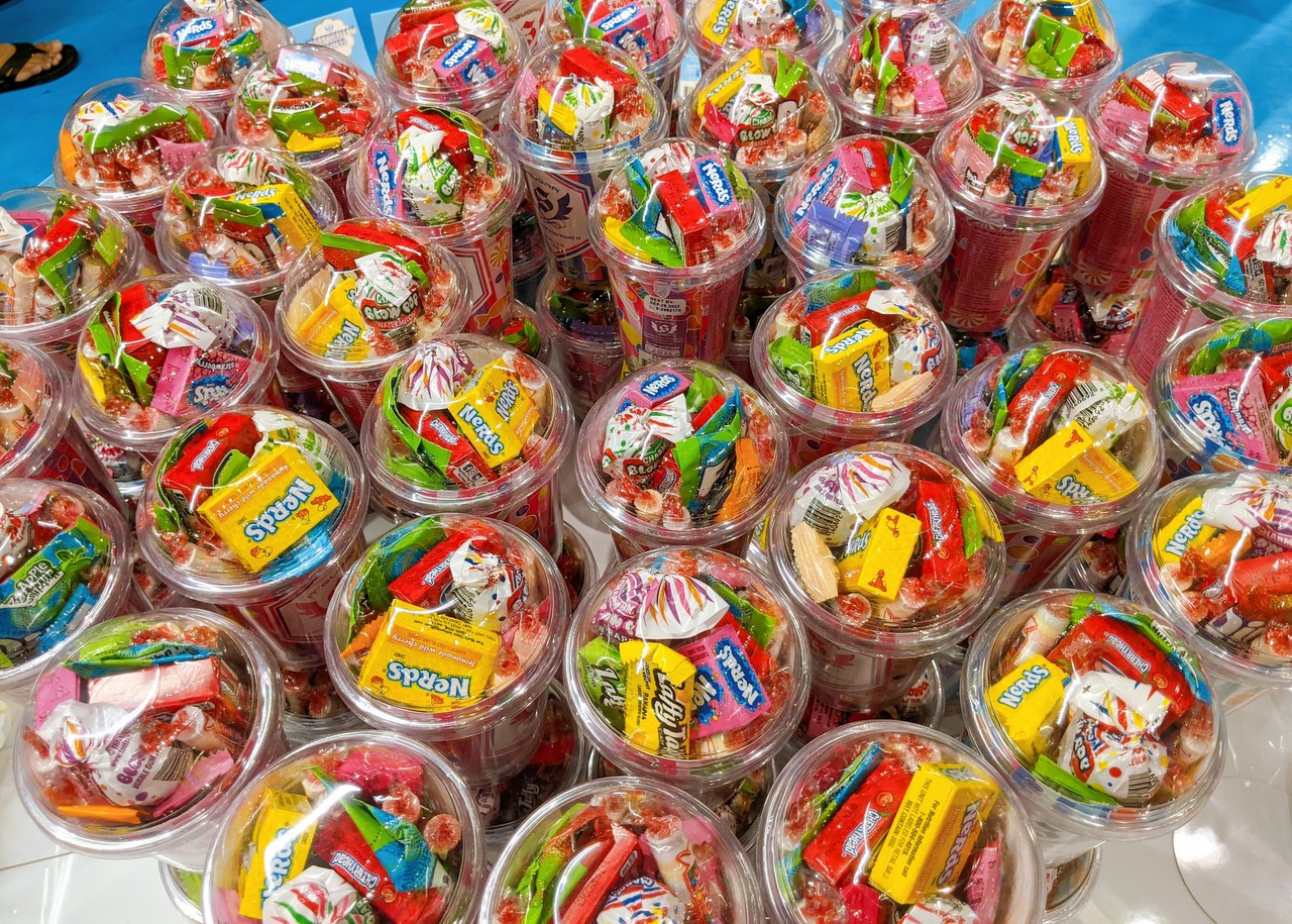 「イッツシュガー」、アラモアナセンターに100店舗目をオープン