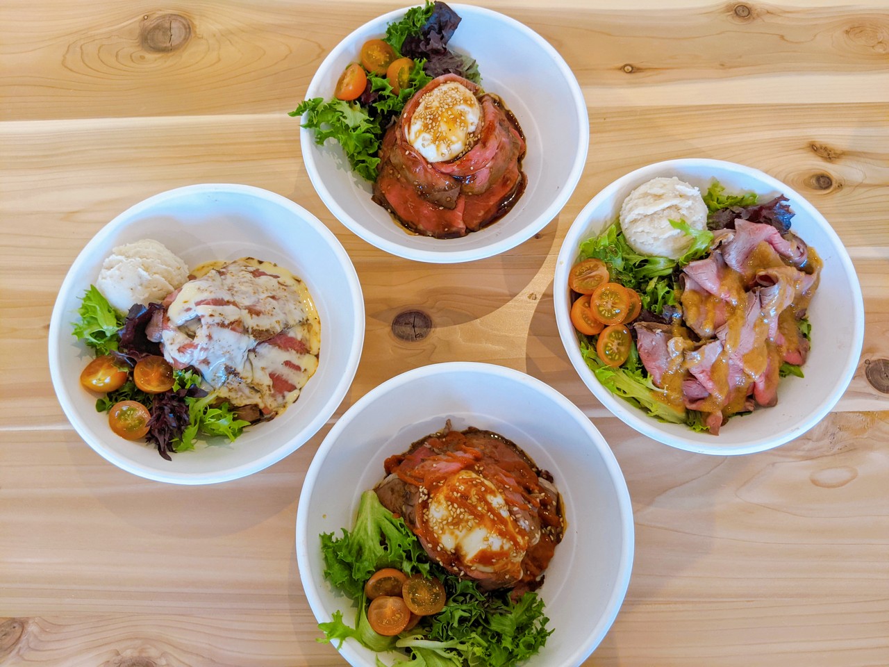 ワイキキのビーフロースト専門店「ビーフ・ボルケーノ」