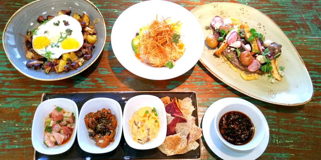 ポケが間違いなく美味しいワイキキの新レストラン「フィッシュフック・カフェ」