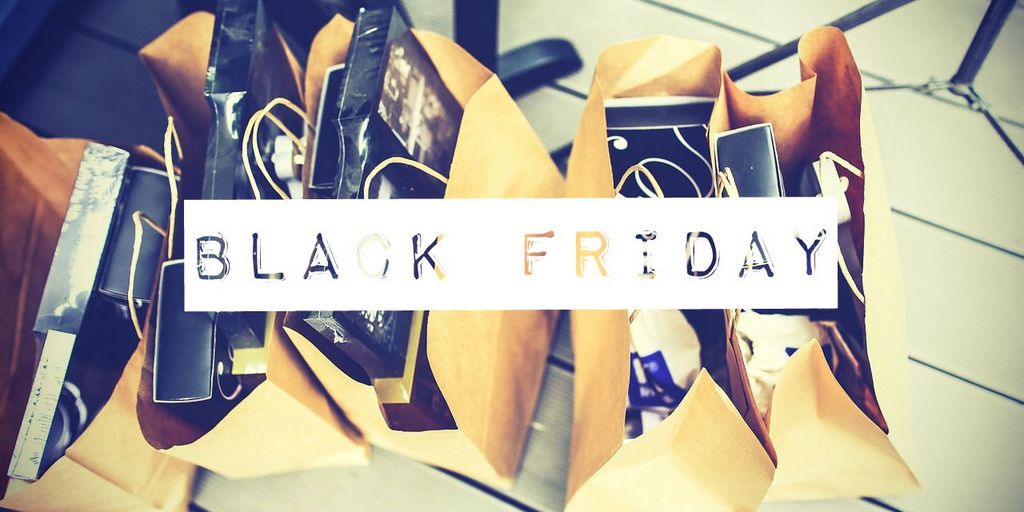 2016年サンクスギビング・ブラックフライデーの各モール・お店の営業時間