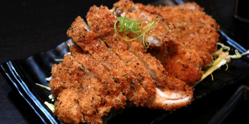 「常滑」（とこなめ）寿司バー＆レストラン・ワイアラエ店のメニューをご紹介