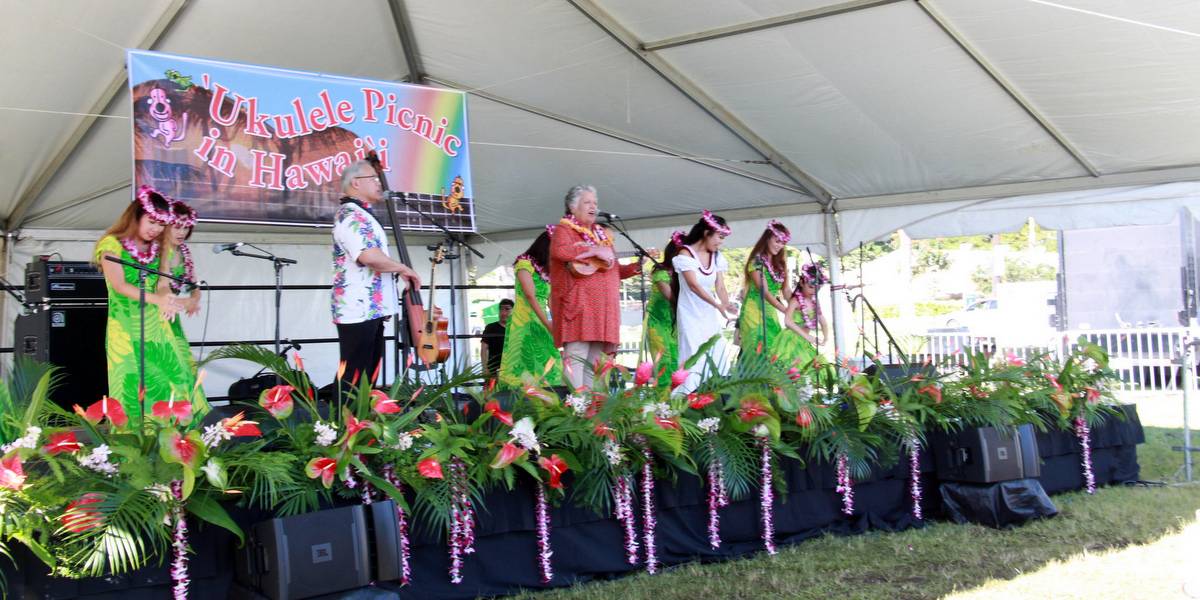 「ウクレレ・ピクニック・イン・ハワイ」出演者フルラインナップとブルーノートコンサート
