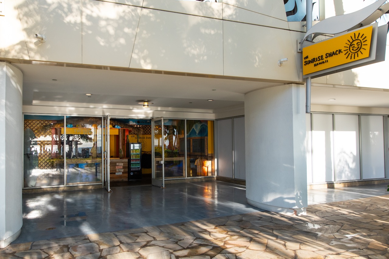 サンライズシャック、ワイキキに2号店をオープン！ ツインフィンホテルに昨年11月登場