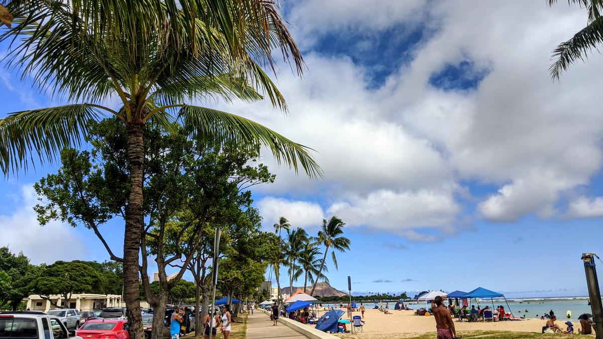 ホノルル市長、8月1日の観光業再開に懸念