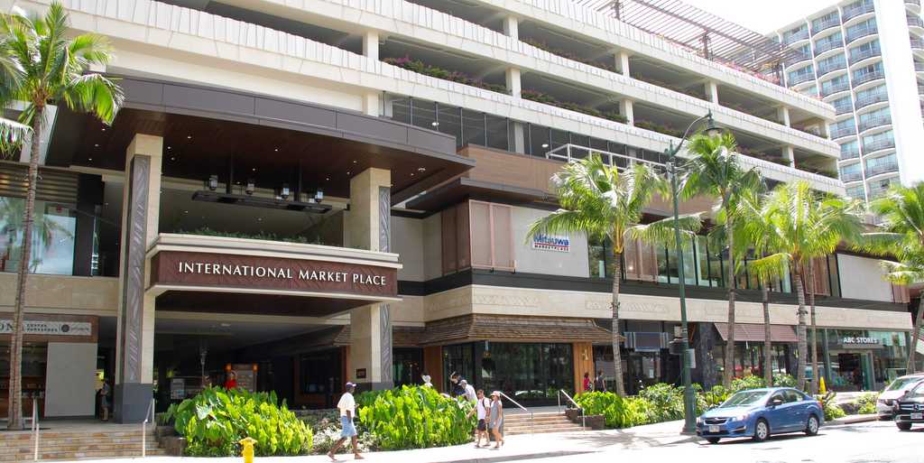 明日11時に「ミツワ・マーケットプレイス」がオープンします!