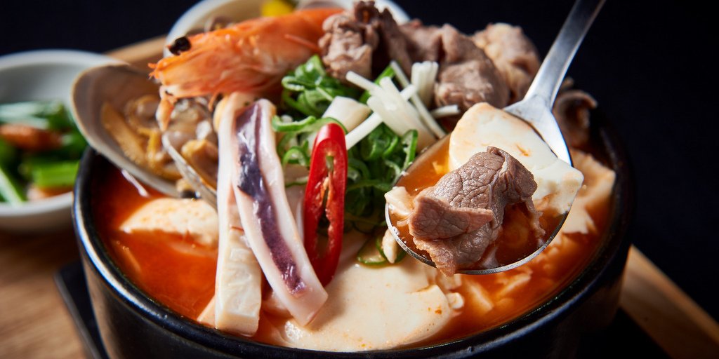 明日22日の正午、ソウル豆腐ハウスで最初の50名にスンドゥブ・クーポンをプレゼント!