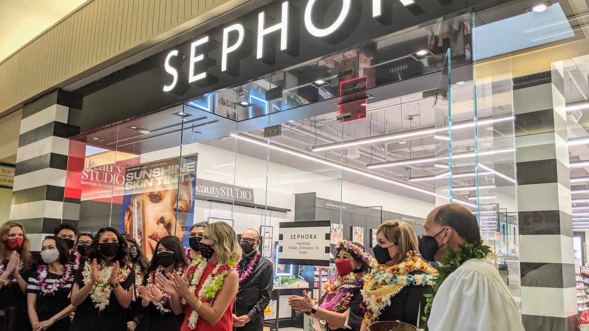 カハラモールにセフォラがオープン！