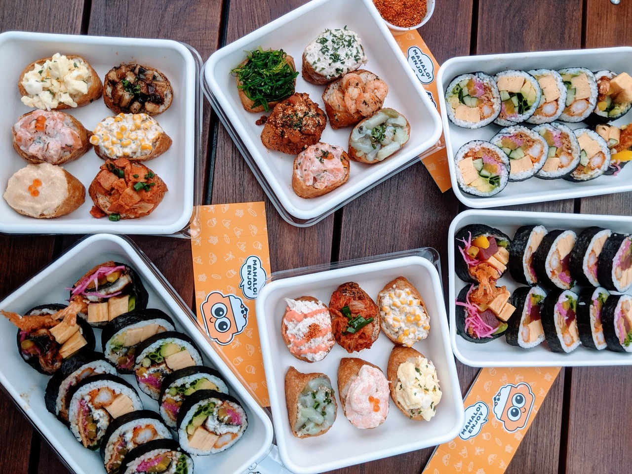 韓国式いなり寿司の Debu Hawaii が、ウォールマート向かいにオープン