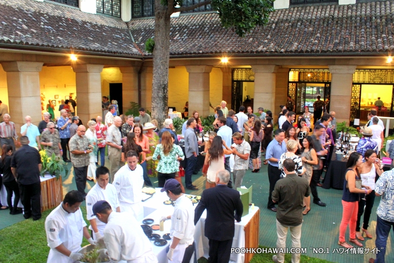 オーガストムーン