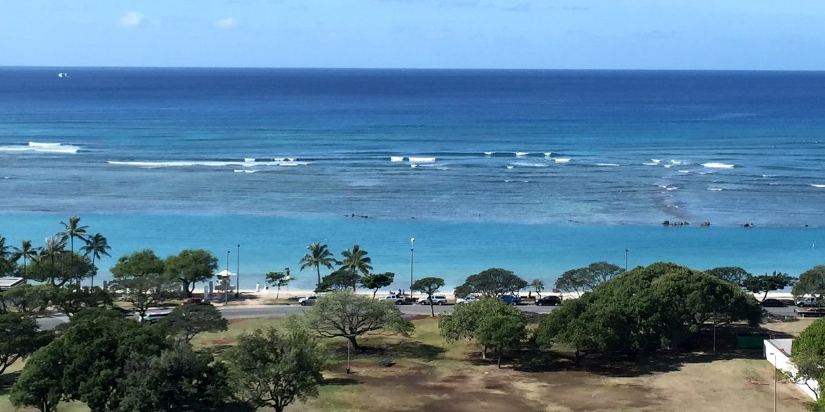 コールドウェル市長、ゴルフコース、カーディーラー再開を検討