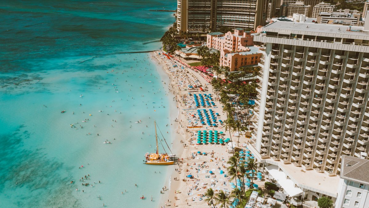 ハワイ、11月に渡航前検査で日本人観光客受け入れ再開へ