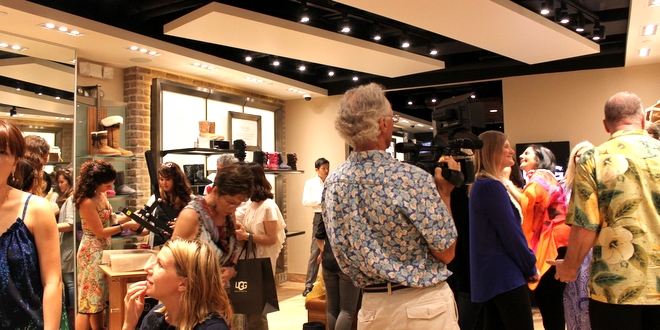 UGG リニューアルオープン
