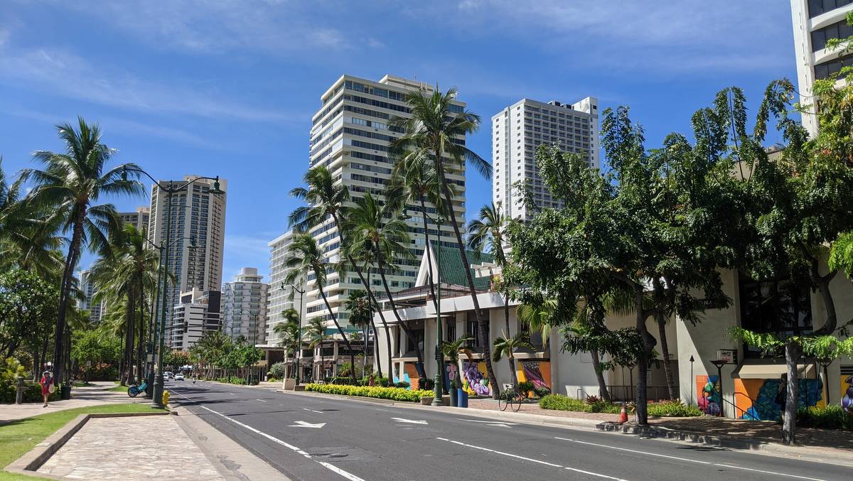 6月14日より、ワイキキ歩行者天国「カラカウア・オープン・ストリート」4回実施